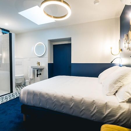 Hotel Saintchristophe Houdan Buitenkant foto