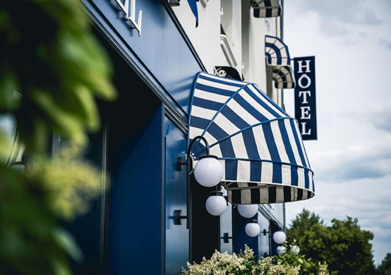 Hotel Saintchristophe Houdan Buitenkant foto